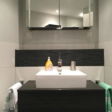 Ferienwohnung In Bester Wohnlage Mit Traumhafter Sicht Auf Insel Mainau Apartman Uhldingen-Mühlhofen