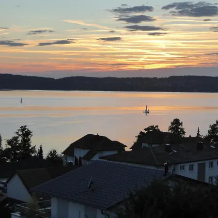 Ferienwohnung In Bester Wohnlage Mit Traumhafter Sicht Auf Insel Mainau Apartman